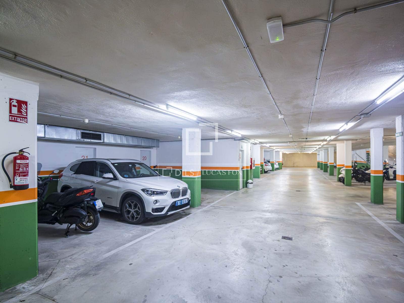 3 chambre Appartement à vendre à Sant Cugat del Valles avec piscine garage - 595 000 € (Ref: 9665278)