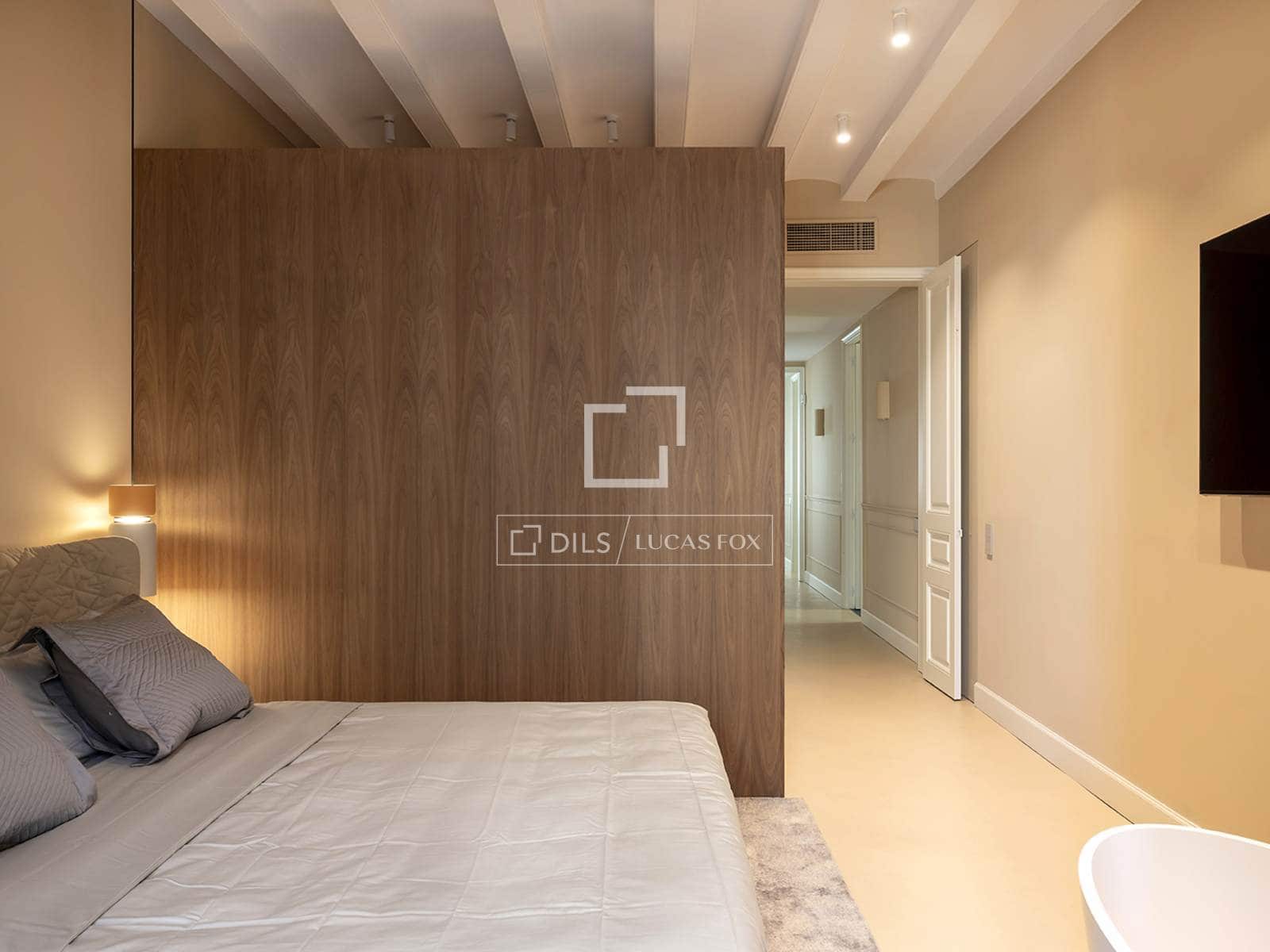 3 quarto Apartamento para arrendar em Barcelona cidade - 10 000 € (Ref: 9665279)