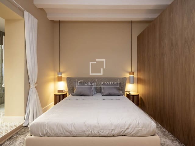 3 quarto Apartamento para arrendar em Barcelona cidade - 10 000 € (Ref: 9665279)