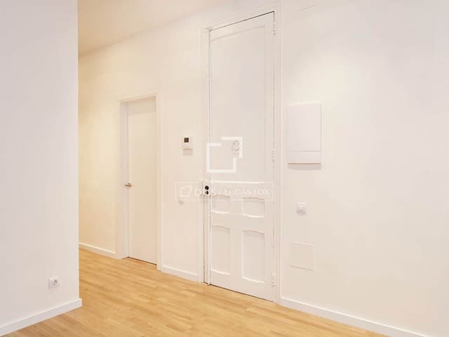 Appartement de 2 chambres à louer à Barcelone ville - 3 075 € (Ref: 9665367)