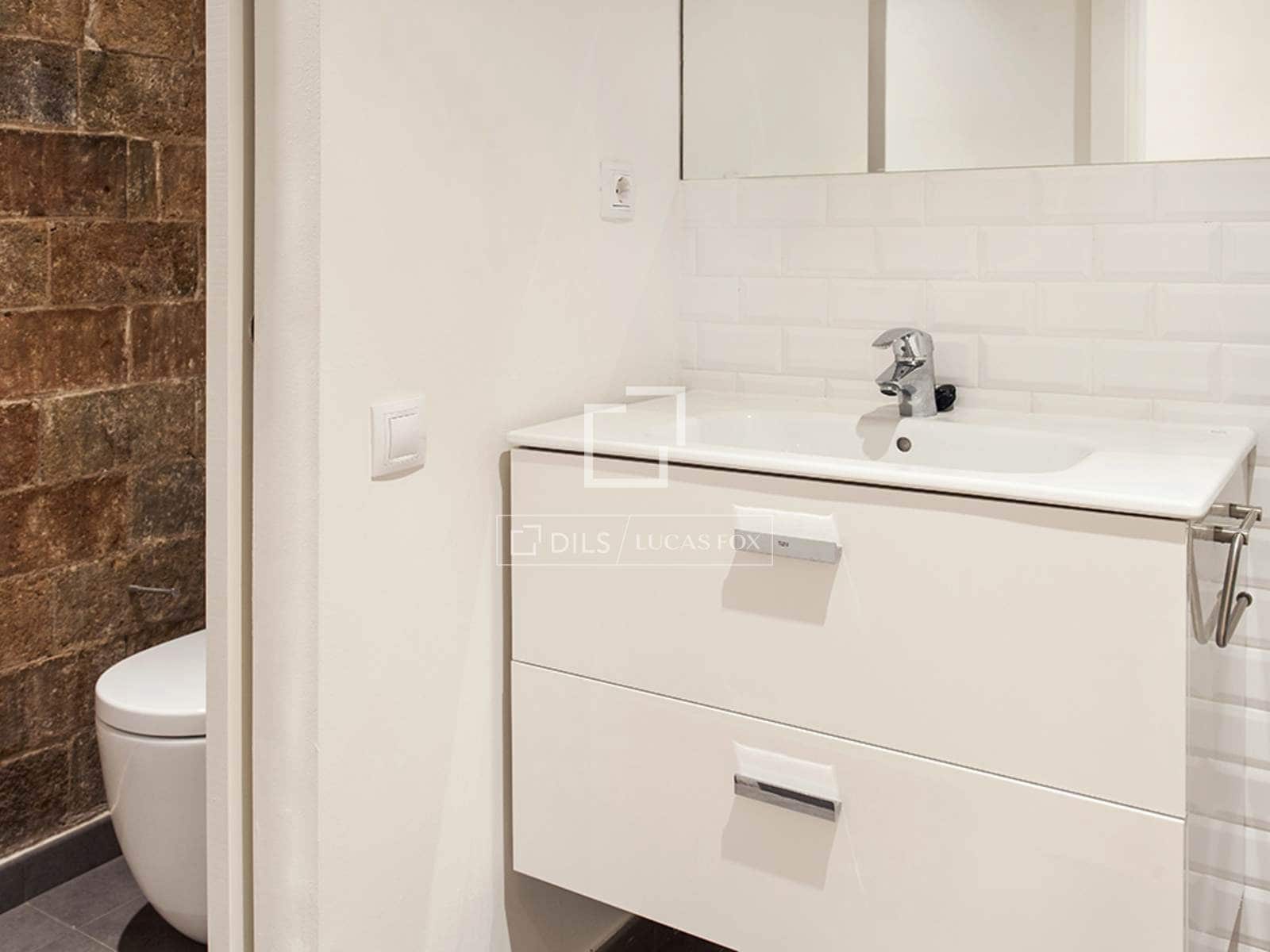 Appartement de 2 chambres à louer à Barcelone ville - 3 075 € (Ref: 9665367)