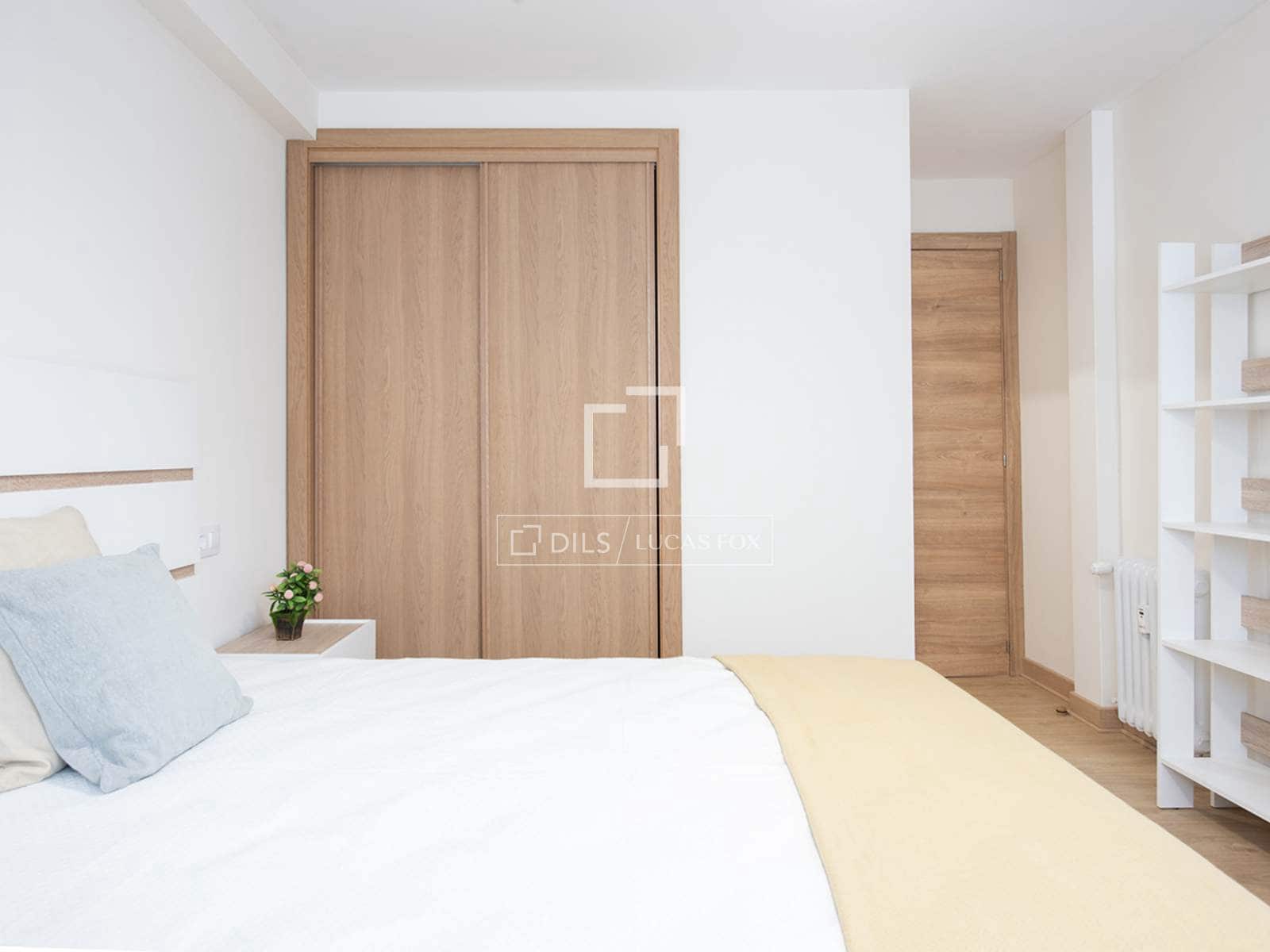 Apartamento de 4 habitaciones en Vigo en venta con garaje - 470.000 € (Ref: 9665369)