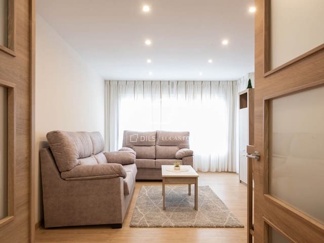 Apartamento de 4 habitaciones en Vigo en venta con garaje - 470.000 € (Ref: 9665369)