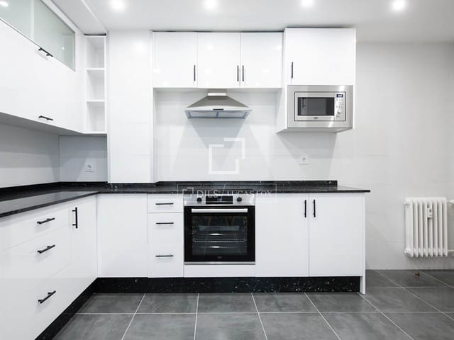 Apartamento de 4 habitaciones en Vigo en venta con garaje - 470.000 € (Ref: 9665369)