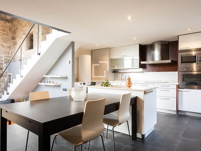 2 slaapkamer Villa te koop in Cotobade, Ponteareas met zwembad garage - € 400.000 (Ref: 9665370)