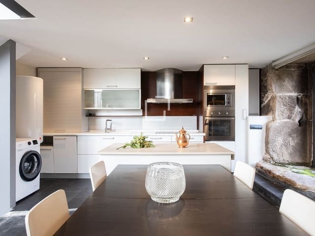 2 slaapkamer Villa te koop in Cotobade, Ponteareas met zwembad garage - € 400.000 (Ref: 9665370)