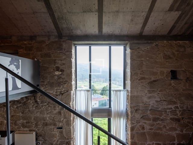 2 slaapkamer Villa te koop in Cotobade, Ponteareas met zwembad garage - € 400.000 (Ref: 9665370)