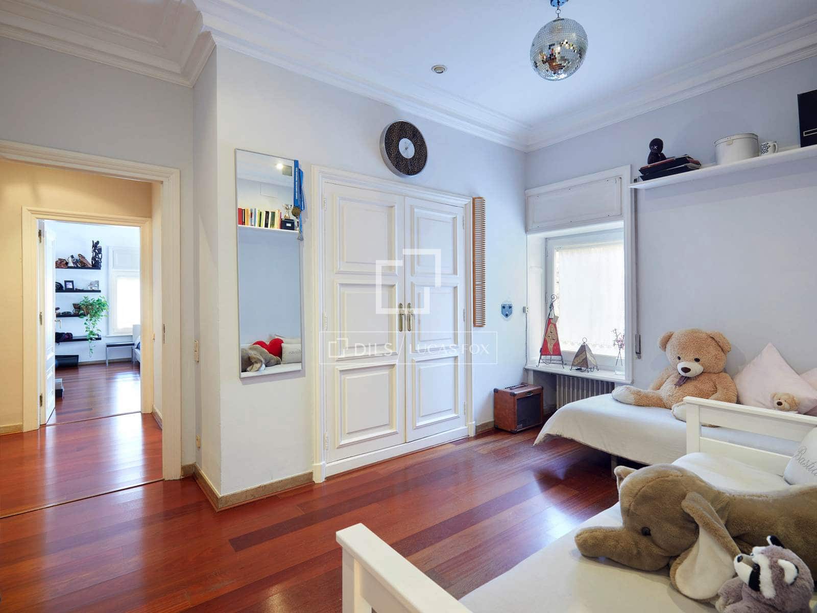 Apartamento de 6 habitaciones en Barcelona ciudad en venta - 4.400.000 € (Ref: 9665371)