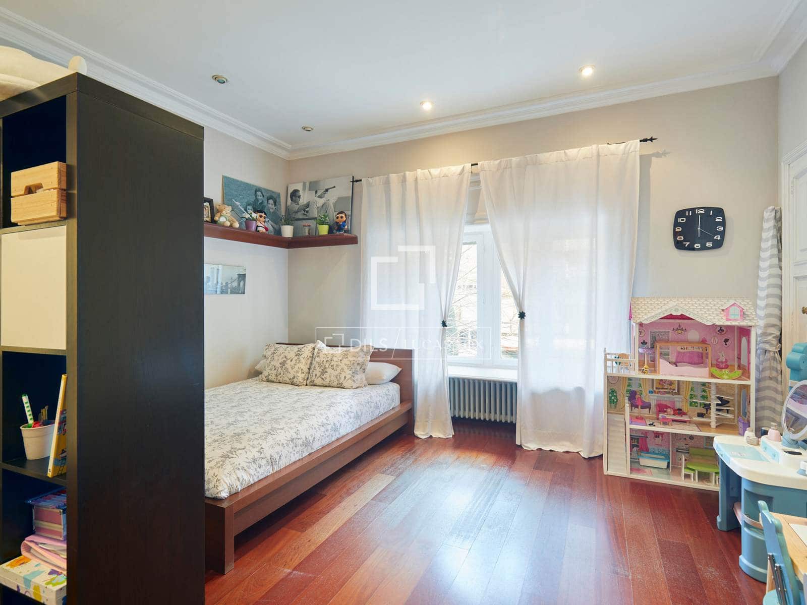 Apartamento de 6 habitaciones en Barcelona ciudad en venta - 4.400.000 € (Ref: 9665371)