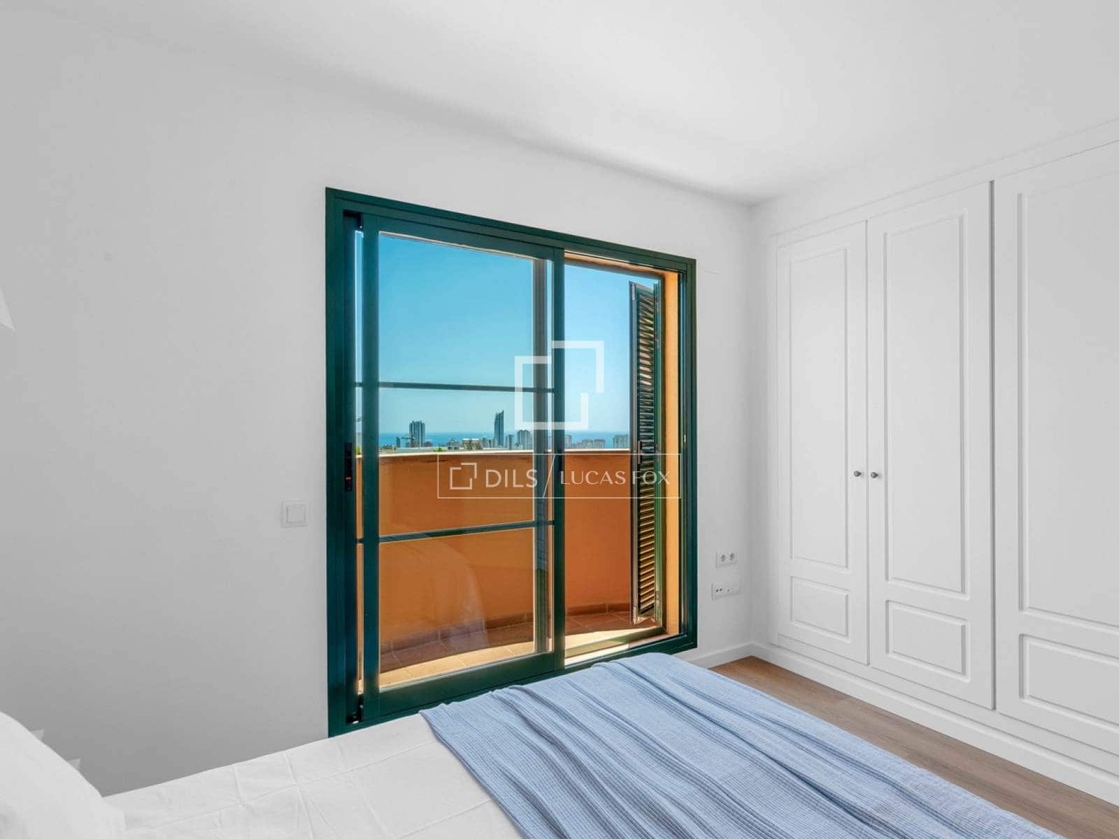 2 bedroom Villa for sale in Finestrat with pool garage - € 295,000 (Ref: 9666988)