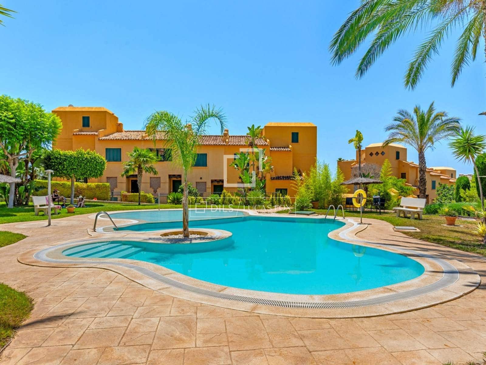 2 bedroom Villa for sale in Finestrat with pool garage - € 295,000 (Ref: 9666988)