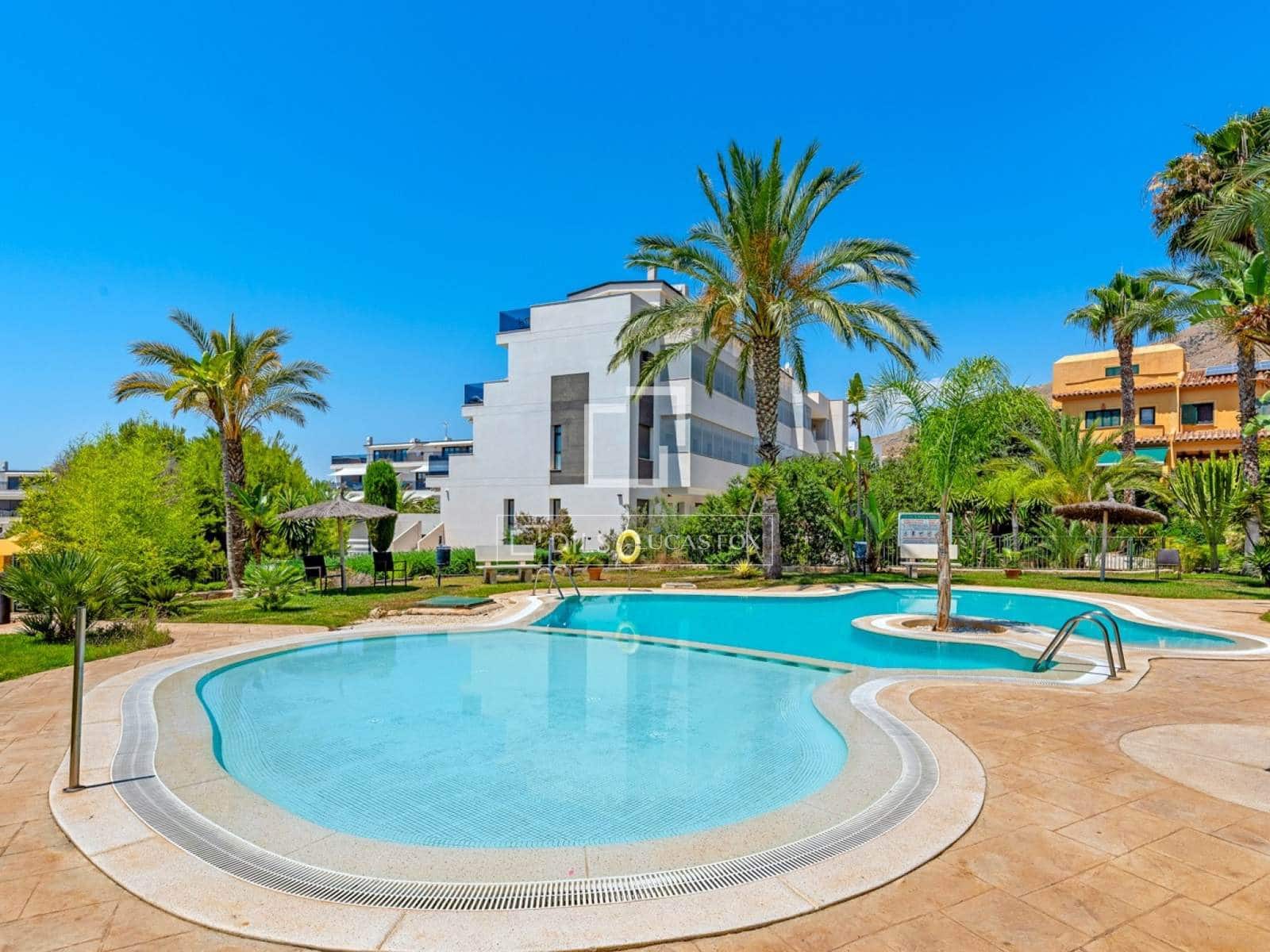 2 bedroom Villa for sale in Finestrat with pool garage - € 295,000 (Ref: 9666988)