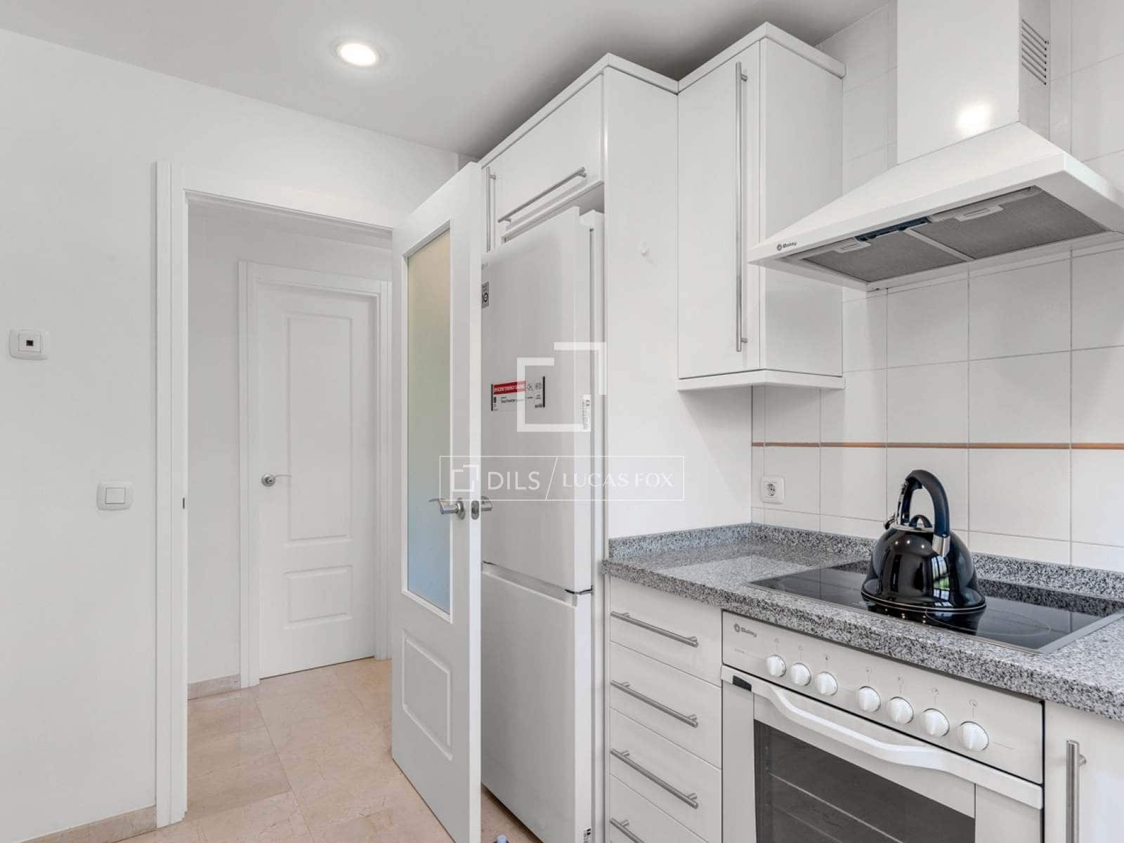 Apartamento de 2 habitaciones en Finestrat en venta con piscina garaje - 395.000 € (Ref: 9666989)