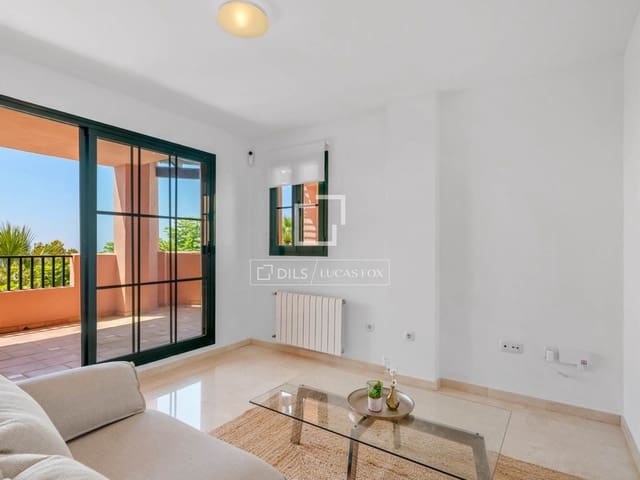 Apartamento de 2 habitaciones en Finestrat en venta con piscina garaje - 395.000 € (Ref: 9666989)