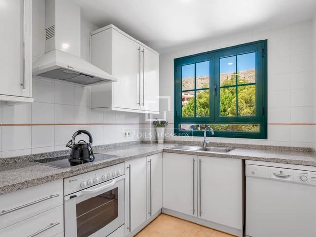 Apartamento de 2 habitaciones en Finestrat en venta con piscina garaje - 395.000 € (Ref: 9666989)