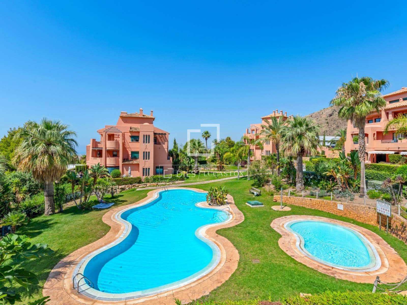 Apartamento de 2 habitaciones en Finestrat en venta con piscina garaje - 395.000 € (Ref: 9666989)