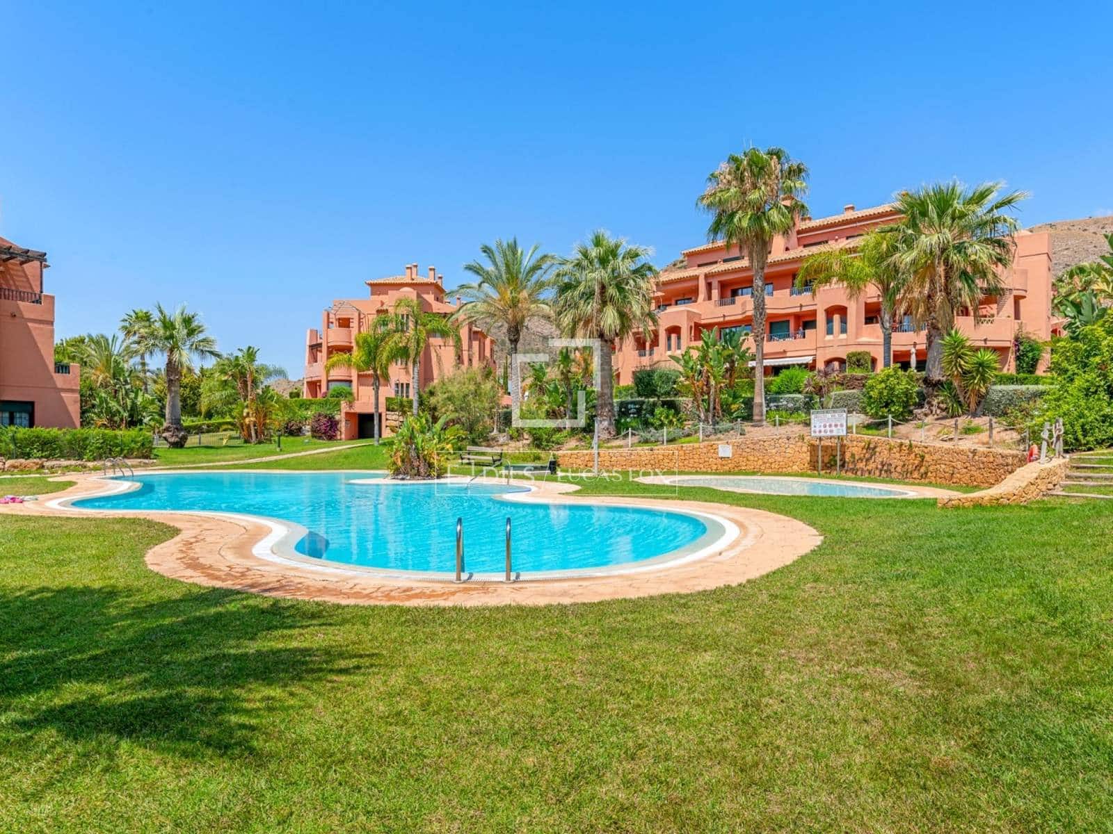 Apartamento de 2 habitaciones en Finestrat en venta con piscina garaje - 395.000 € (Ref: 9666989)