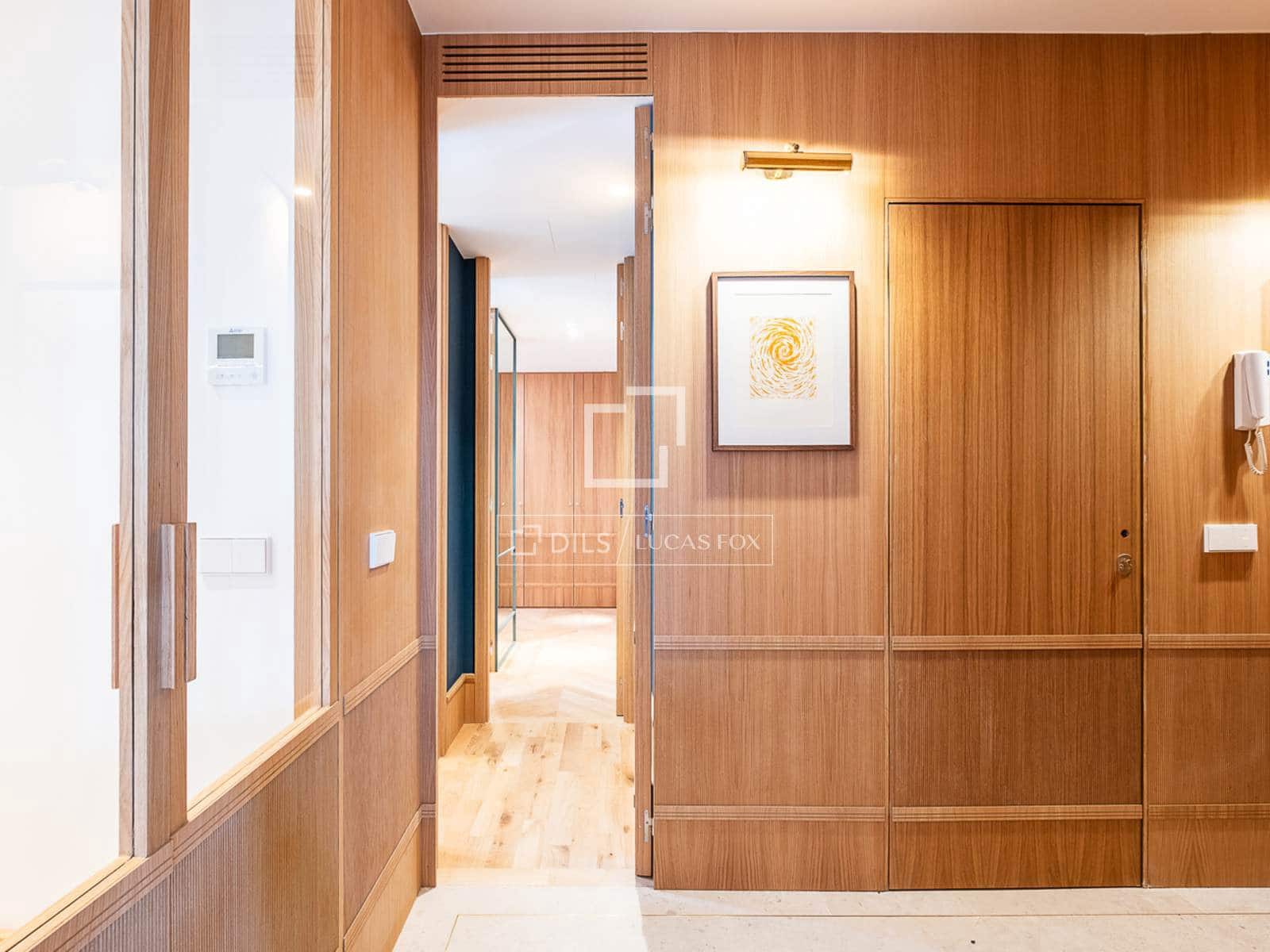 3 slaapkamer Appartement te huur in Madrid stad met garage - € 14.500 (Ref: 9666992)