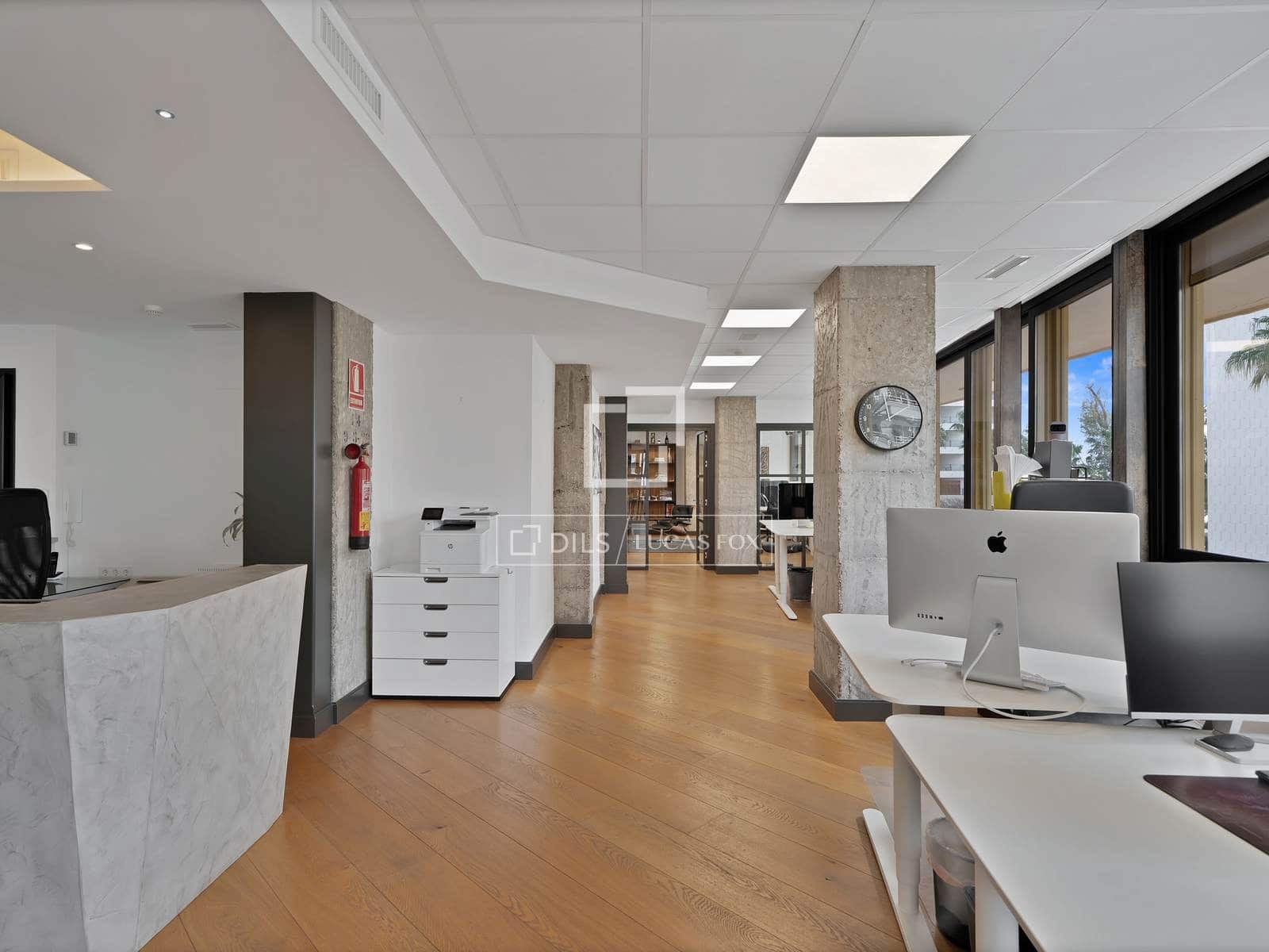 Bureau à vendre à Marbella - 1 900 000 € (Ref: 9667153)