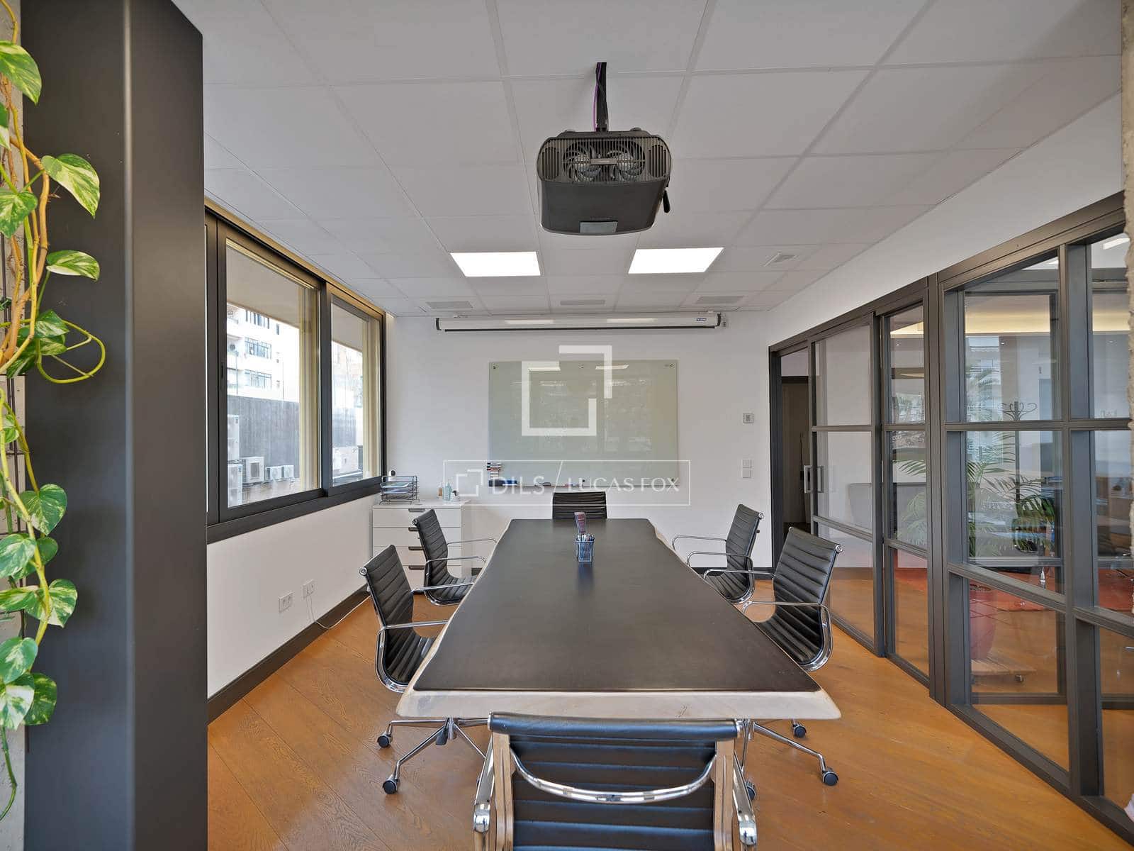 Bureau à vendre à Marbella - 1 900 000 € (Ref: 9667153)