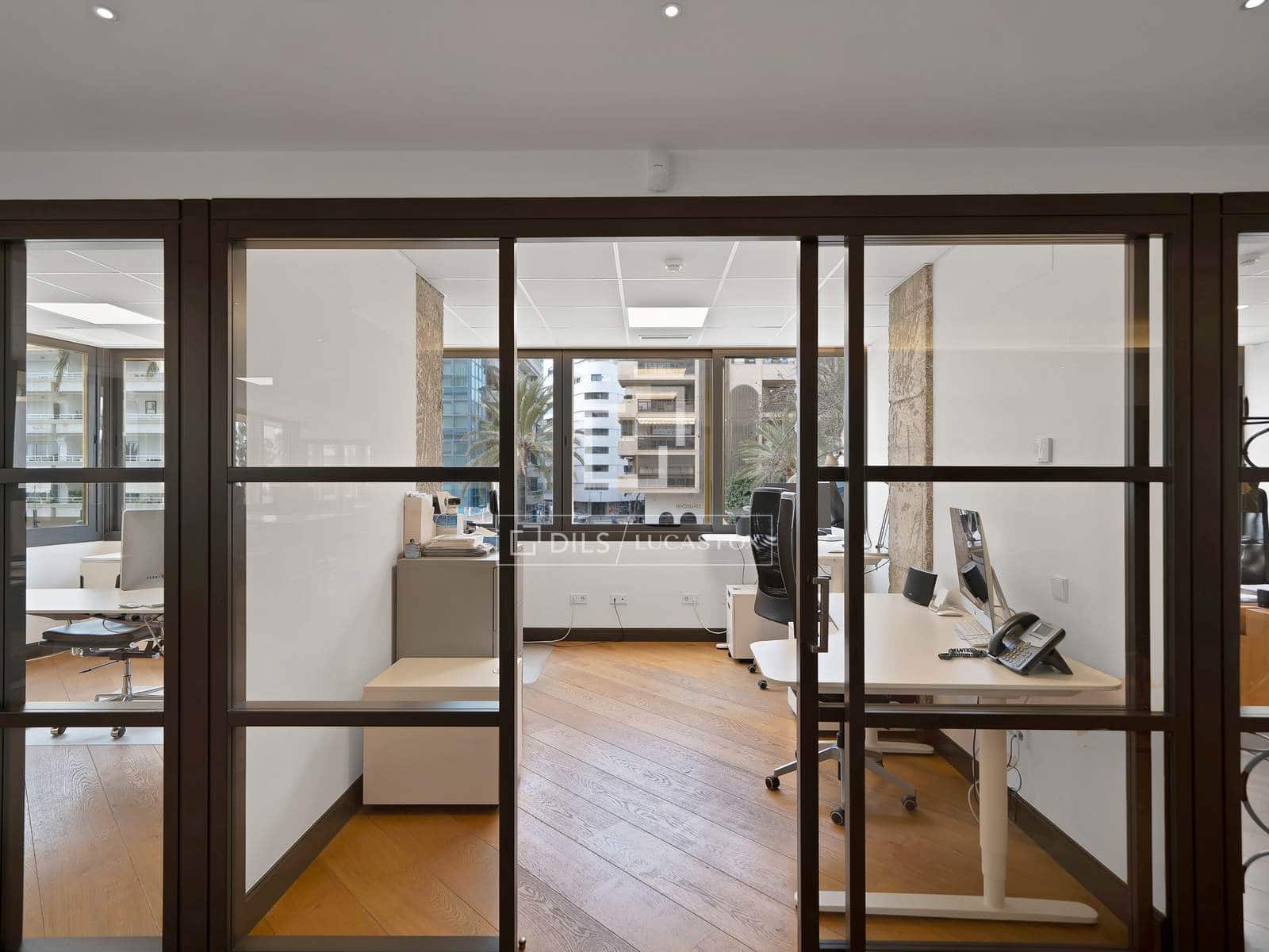 Bureau à vendre à Marbella - 1 900 000 € (Ref: 9667153)