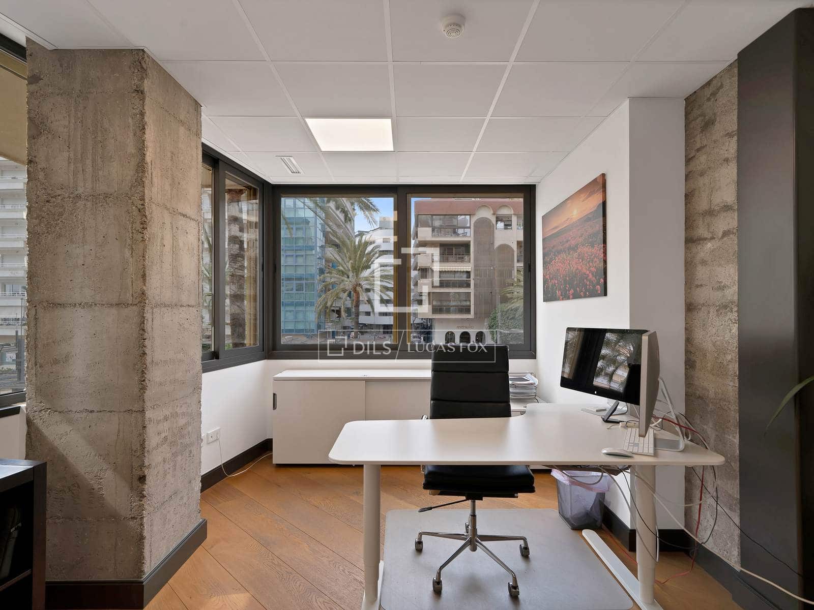 Bureau à vendre à Marbella - 1 900 000 € (Ref: 9667153)