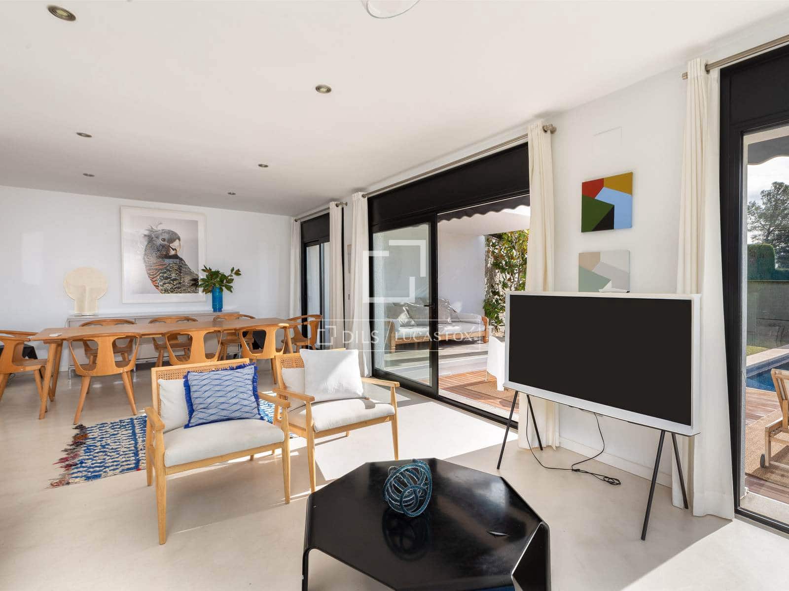 5 bedroom Villa for sale in Tamariu with pool garage - € 1,400,000 (Ref: 9669092)