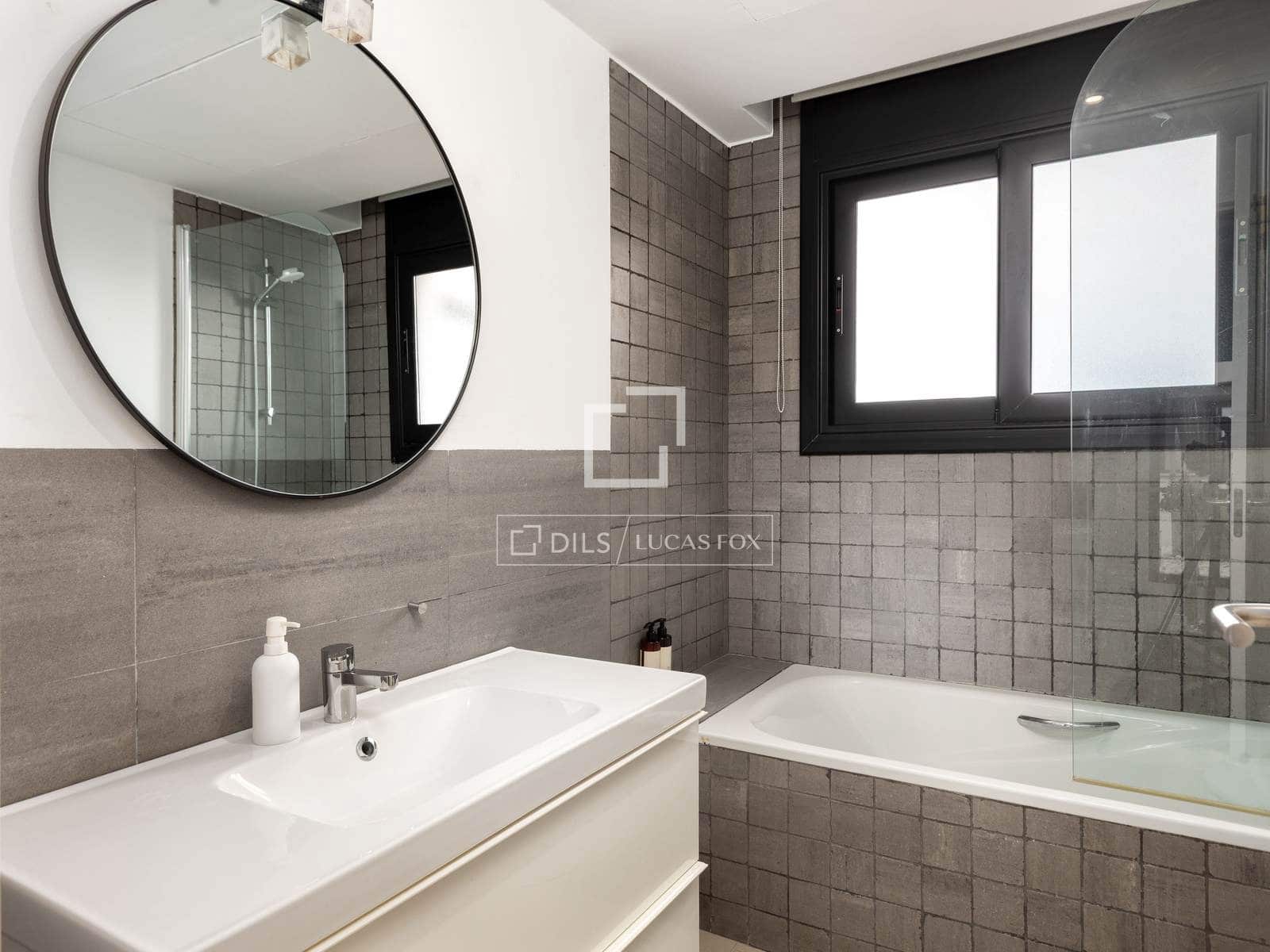 5 bedroom Villa for sale in Tamariu with pool garage - € 1,400,000 (Ref: 9669092)