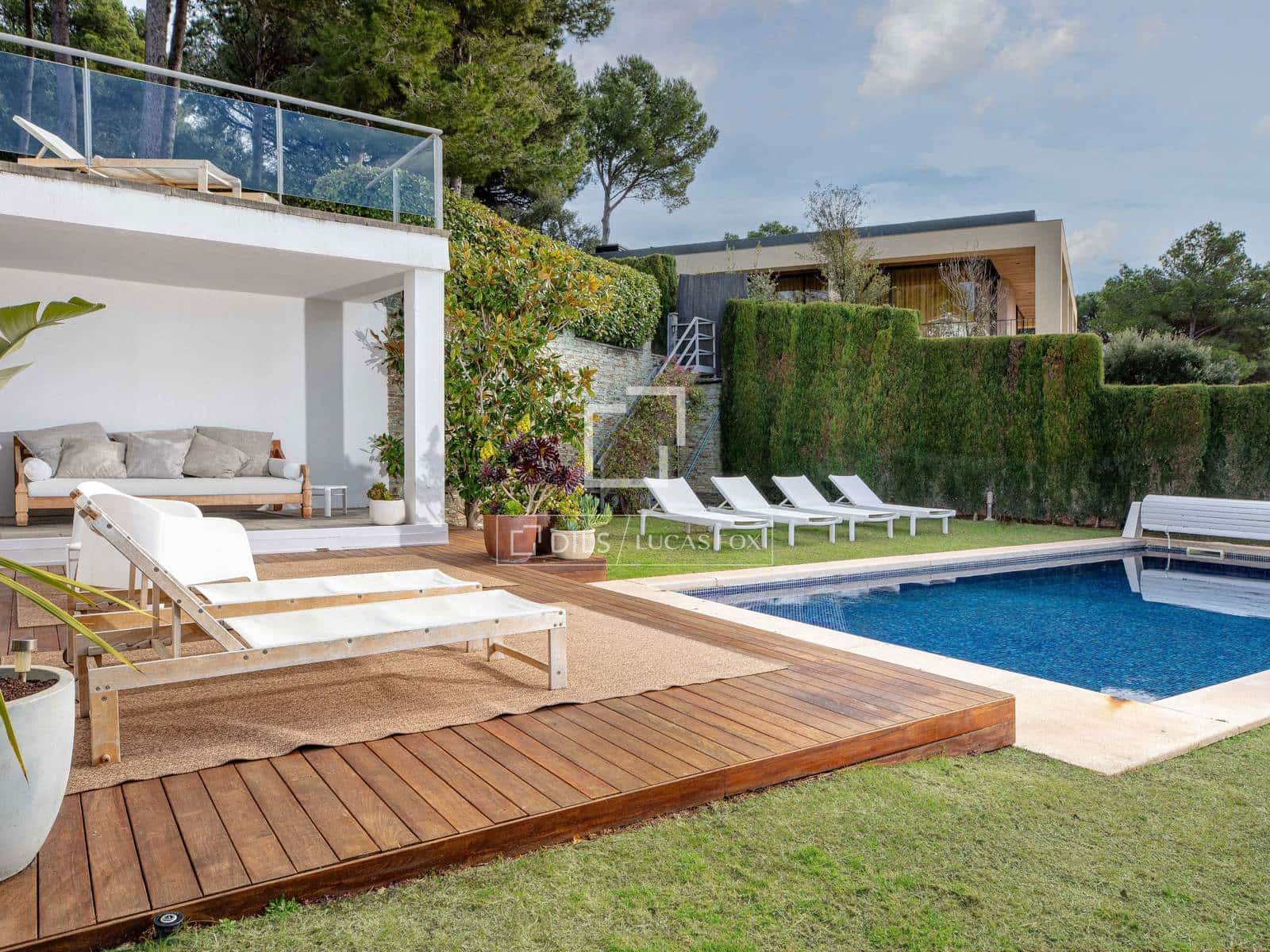 5 bedroom Villa for sale in Tamariu with pool garage - € 1,400,000 (Ref: 9669092)