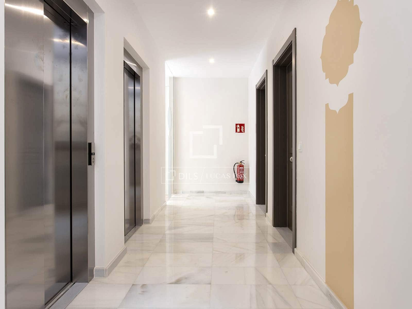 2 quarto Apartamento para arrendar em Barcelona cidade - 1 700 € (Ref: 9669311)