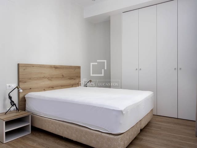 2 quarto Apartamento para arrendar em Barcelona cidade - 1 700 € (Ref: 9669311)