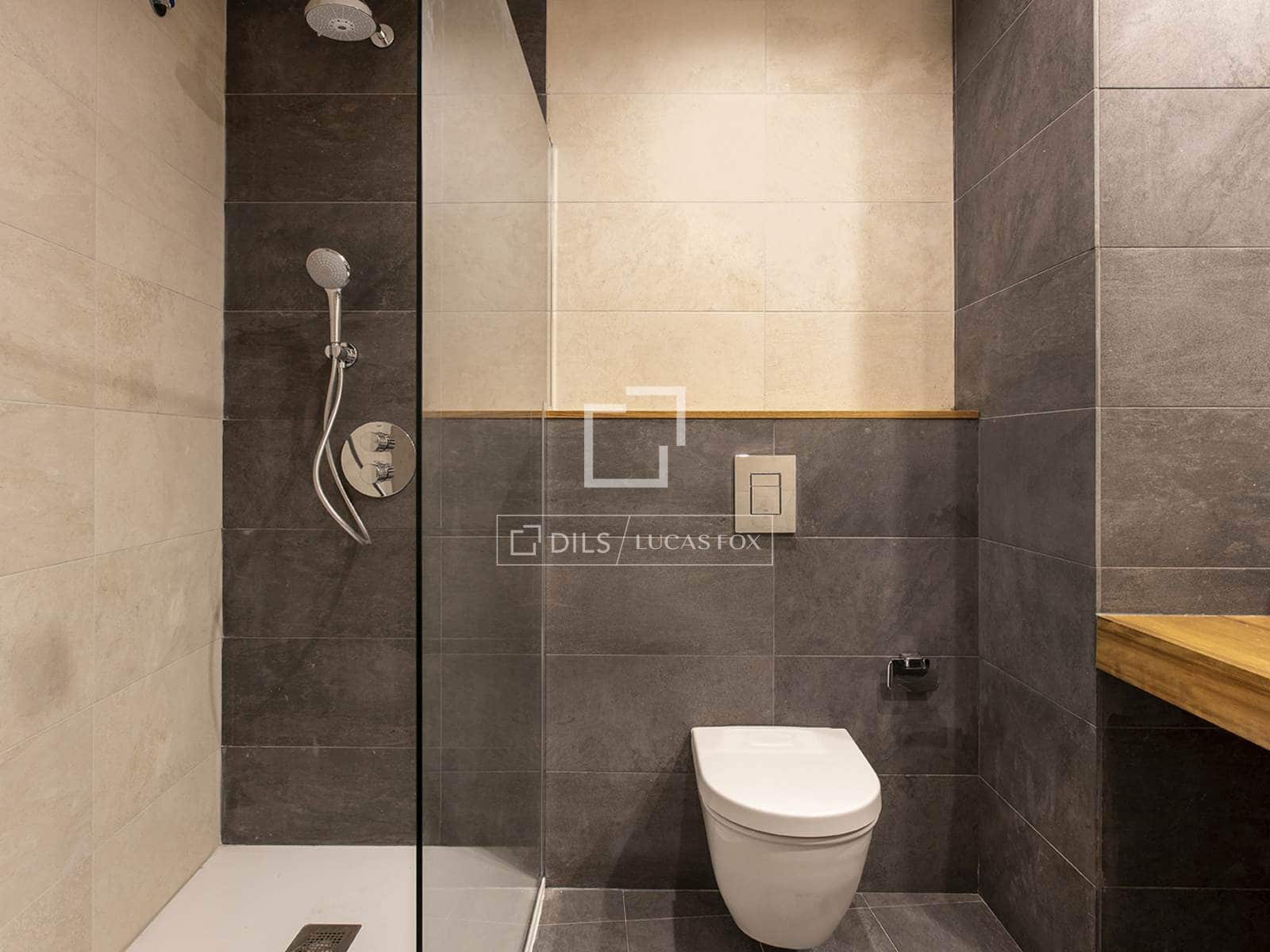 2 quarto Apartamento para arrendar em Barcelona cidade - 1 700 € (Ref: 9669311)