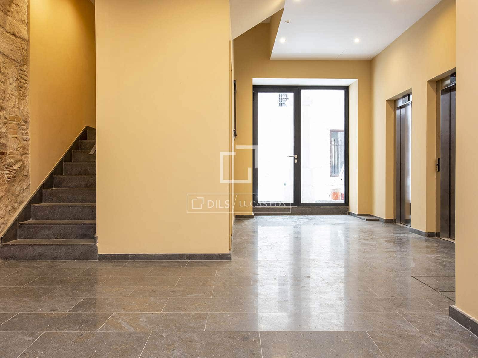 2 quarto Apartamento para arrendar em Barcelona cidade - 1 700 € (Ref: 9669311)