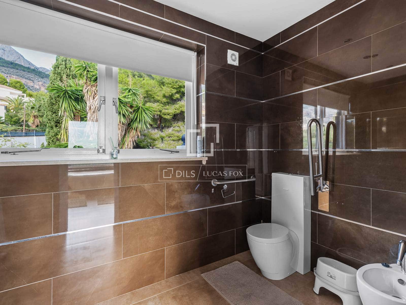 6 soveværelse Villa til salg i Altea med swimmingpool garage - € 2.550.000 (Ref: 9669561)