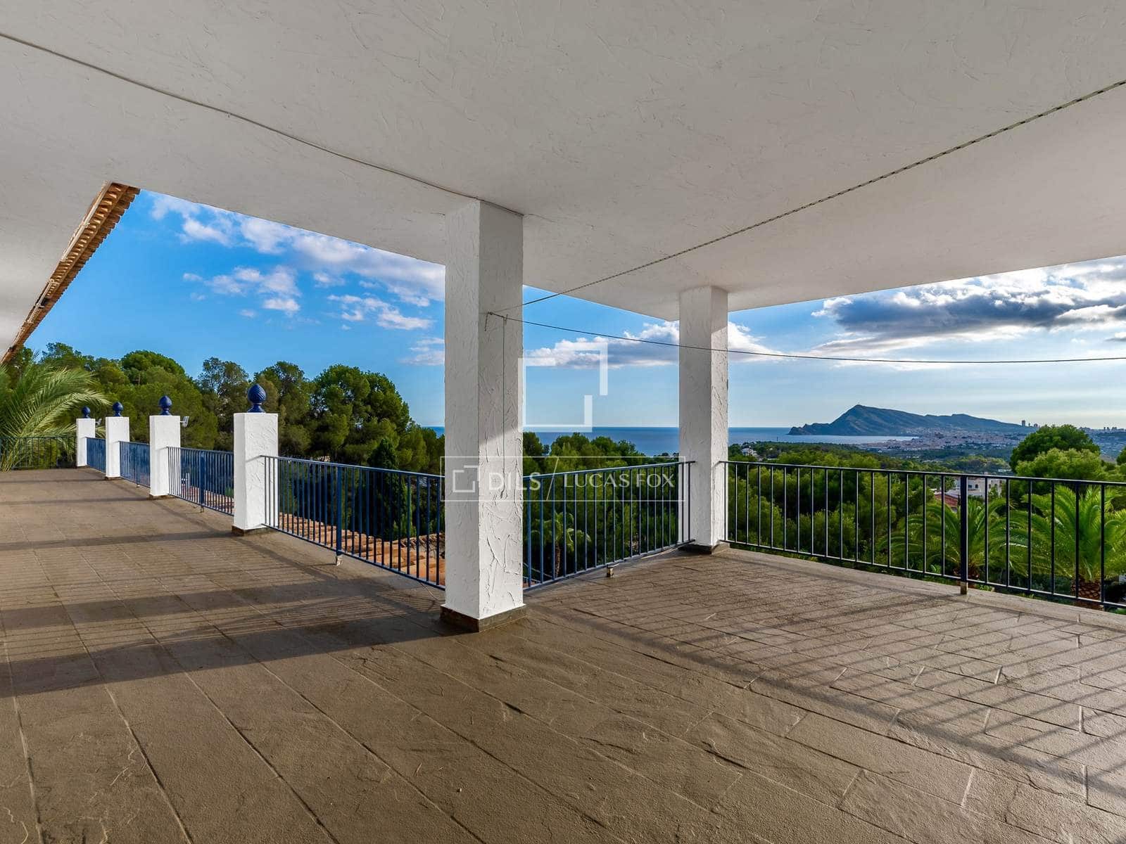 6 soveværelse Villa til salg i Altea med swimmingpool garage - € 2.550.000 (Ref: 9669561)