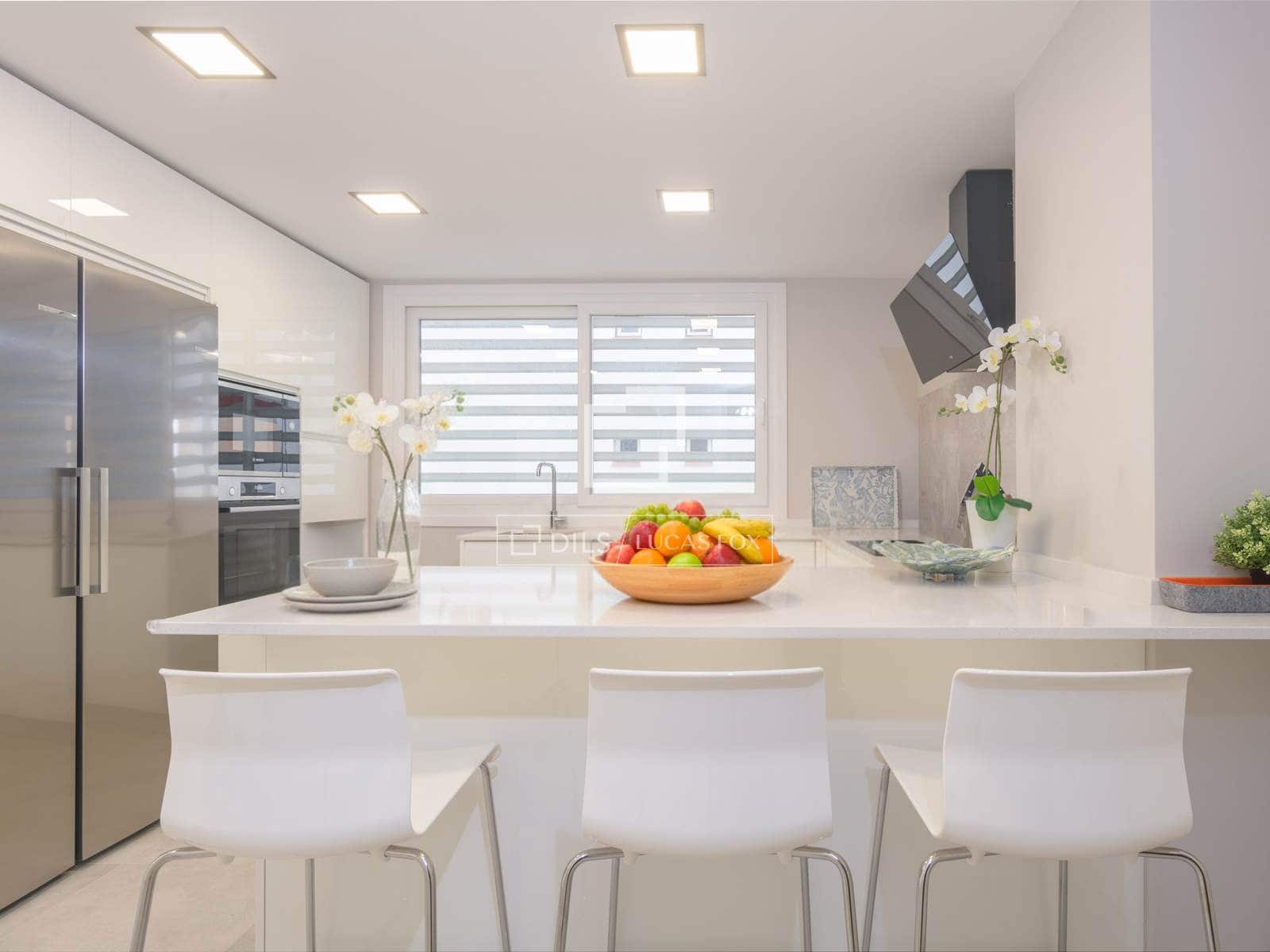 4 sypialnia Apartament na sprzedaż w Miasto Malaga z basenem garażem - 1 495 000 € (Ref: 9671004)