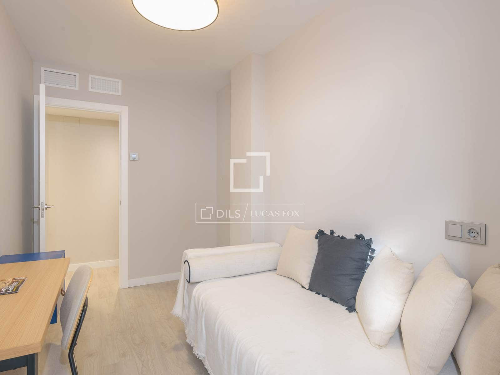 4 sypialnia Apartament na sprzedaż w Miasto Malaga z basenem garażem - 1 495 000 € (Ref: 9671004)