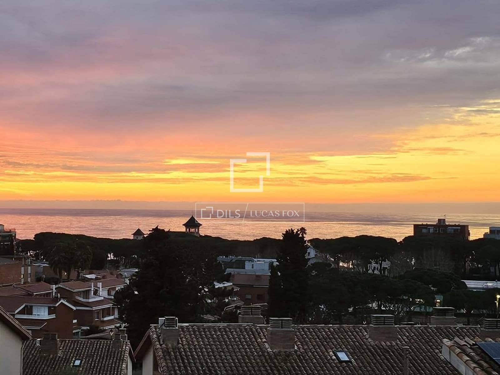 4 slaapkamer Villa te koop in Sant Vicenc de Montalt met zwembad garage - € 700.000 (Ref: 9671005)