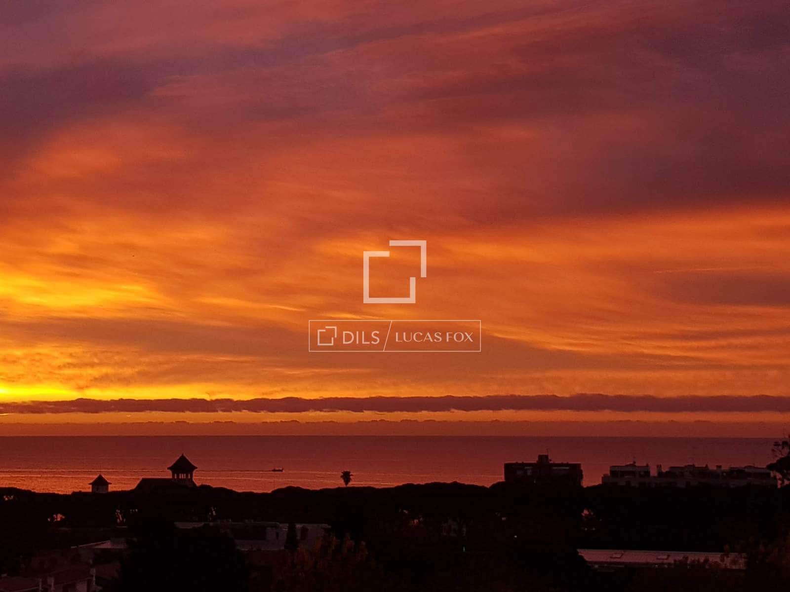 4 slaapkamer Villa te koop in Sant Vicenc de Montalt met zwembad garage - € 700.000 (Ref: 9671005)