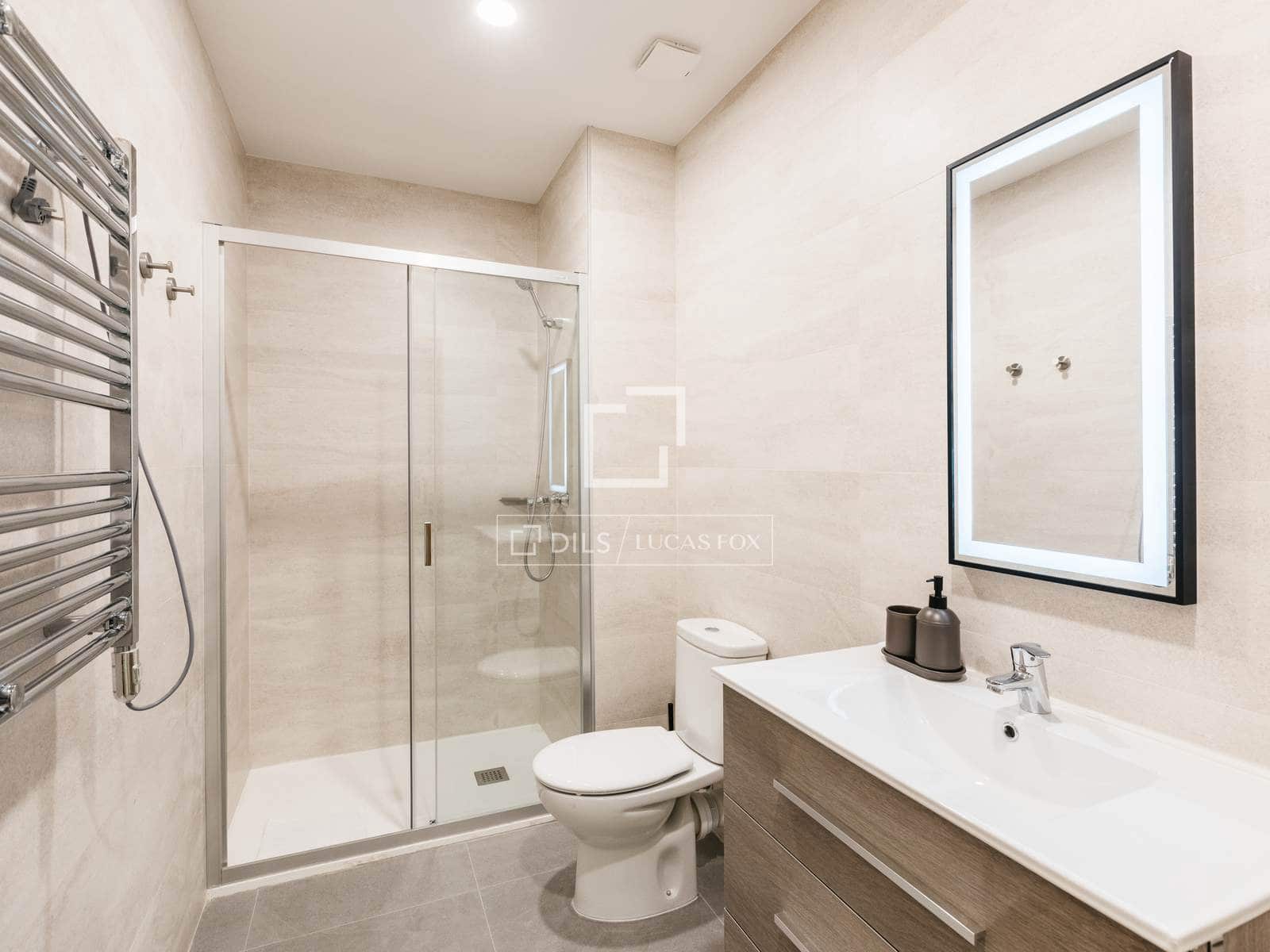 2 sypialnia Apartament do wynajęcia w Miasto Madryt - 3 900 € (Ref: 9671205)