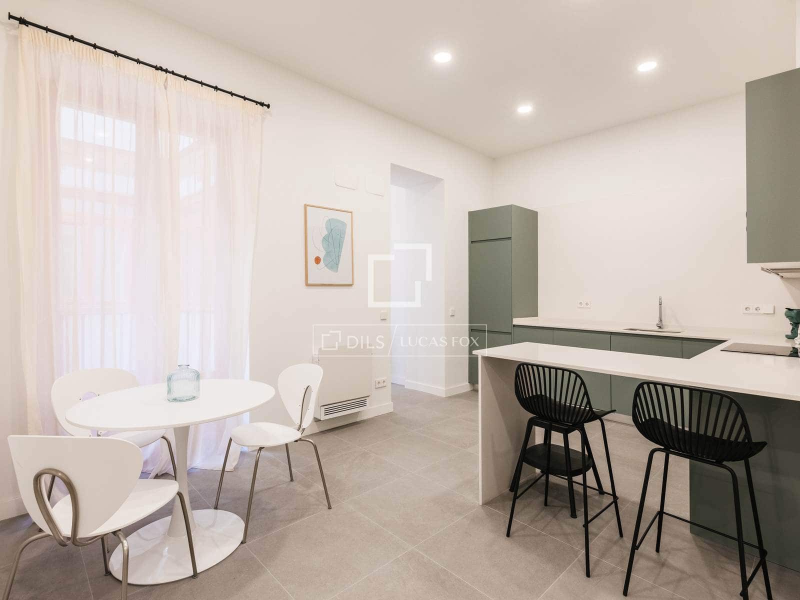 2 sypialnia Apartament do wynajęcia w Miasto Madryt - 3 900 € (Ref: 9671205)