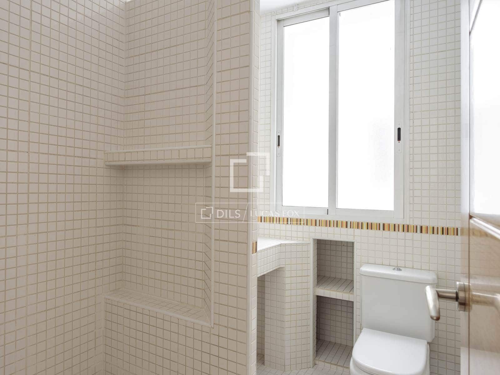 2 makuuhuone Huoneisto vuokrattavana paikassa Madrid kaupunki - 1 900 € (Ref: 9671208)