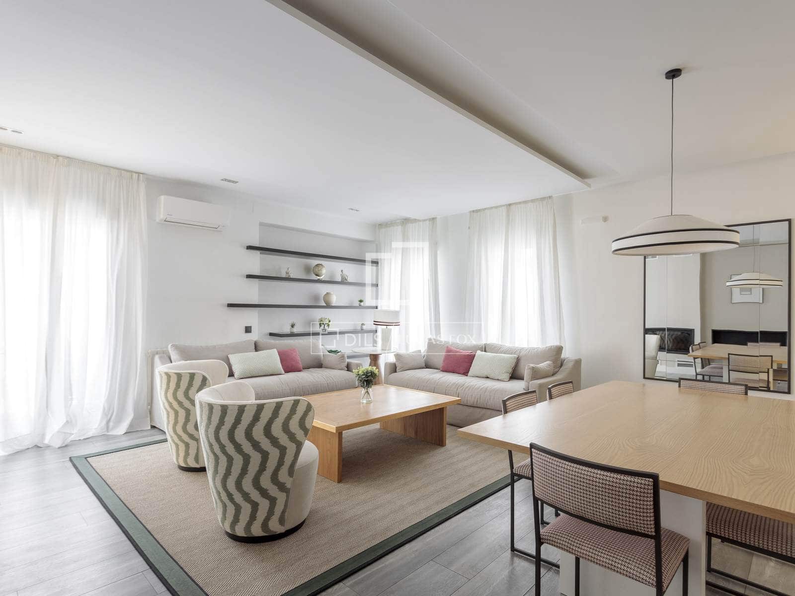 2 bedroom Apartment for rent in Madrid city - € 5,200 (Ref: 9671209)