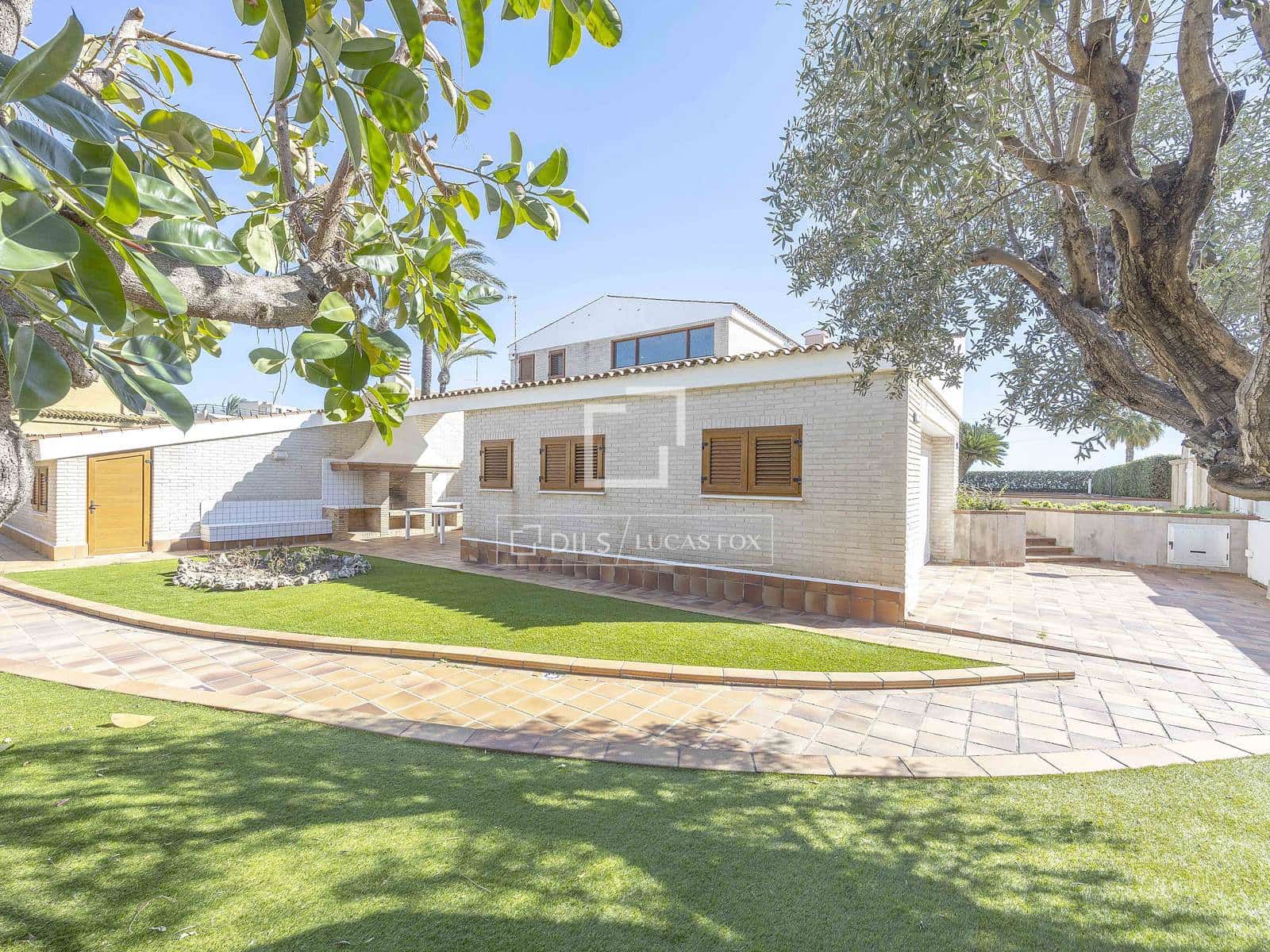 Chalet de 4 habitaciones en Puig en venta con piscina garaje - 1.950.000 € (Ref: 9672108)