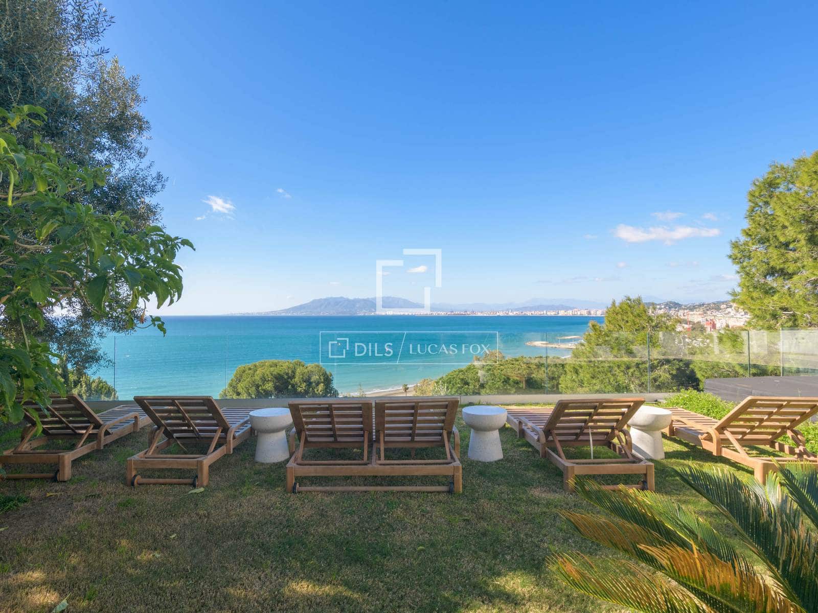 6 sovrum Villa till salu i Malaga stad med pool garage - 4 500 000 € (Ref: 9672110)