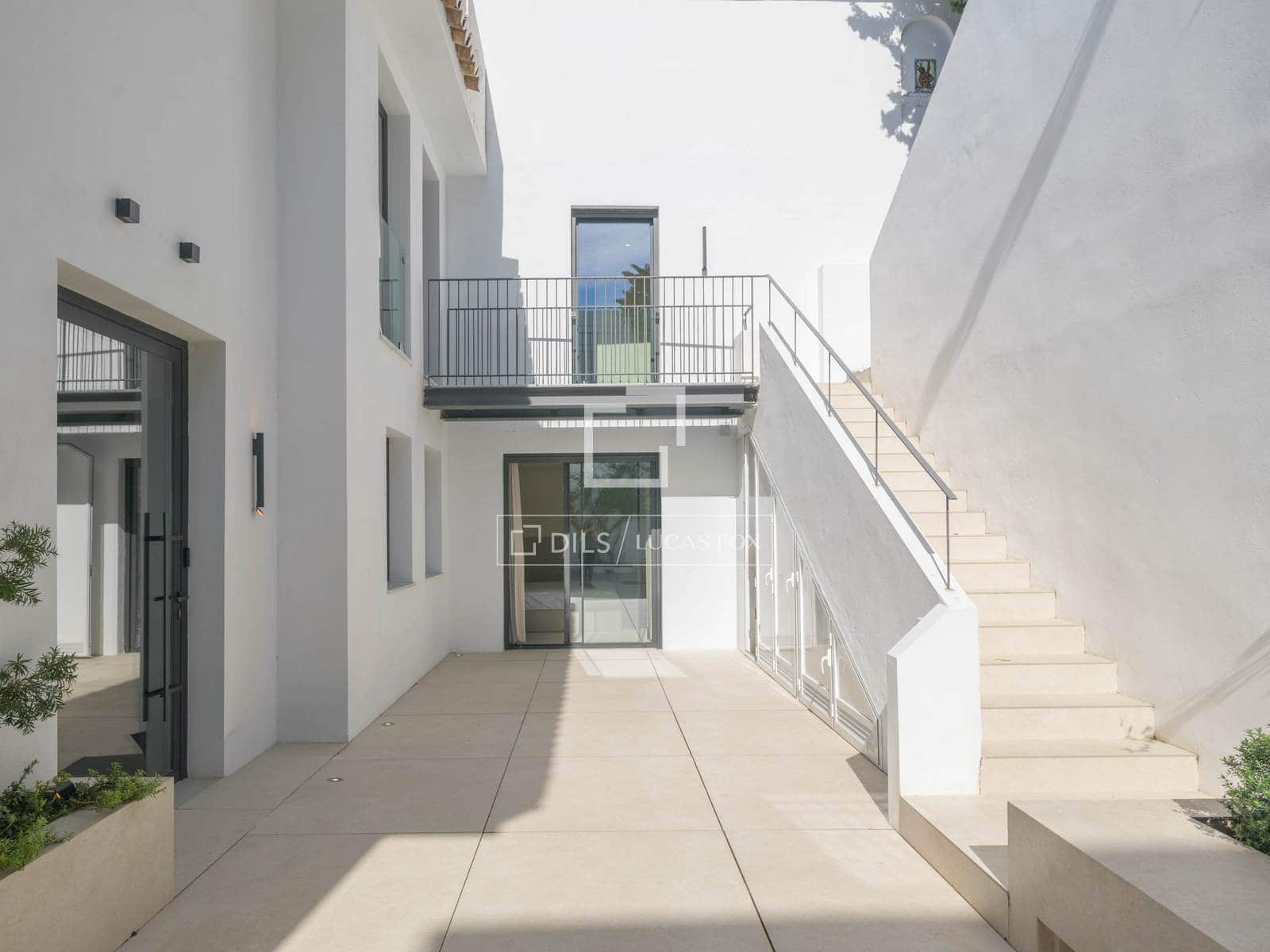 6 sovrum Villa till salu i Malaga stad med pool garage - 4 500 000 € (Ref: 9672110)