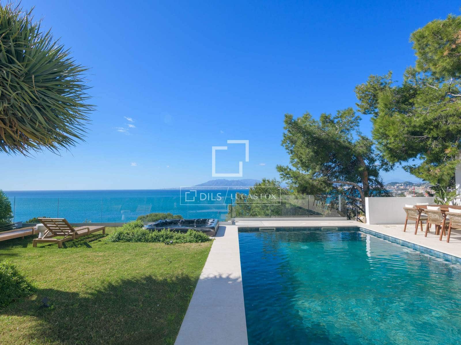 6 sovrum Villa till salu i Malaga stad med pool garage - 4 500 000 € (Ref: 9672110)