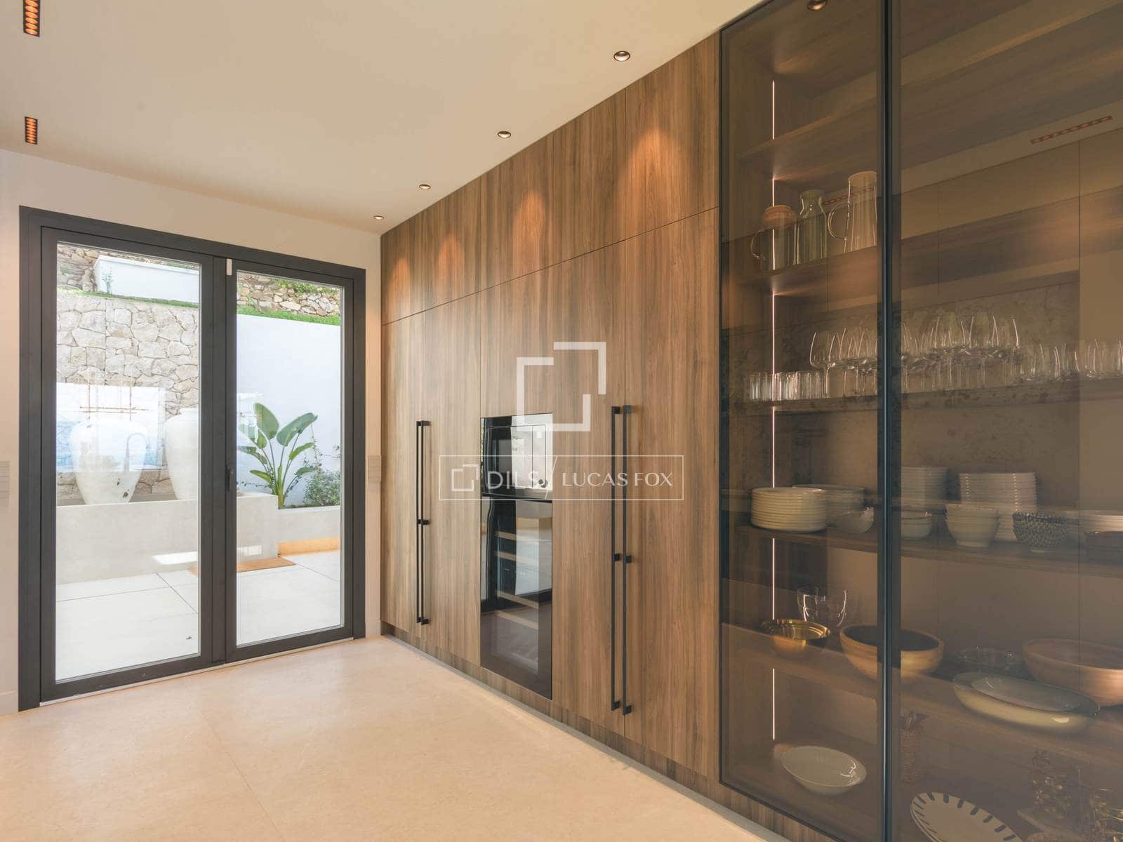 6 sovrum Villa till salu i Malaga stad med pool garage - 4 500 000 € (Ref: 9672110)