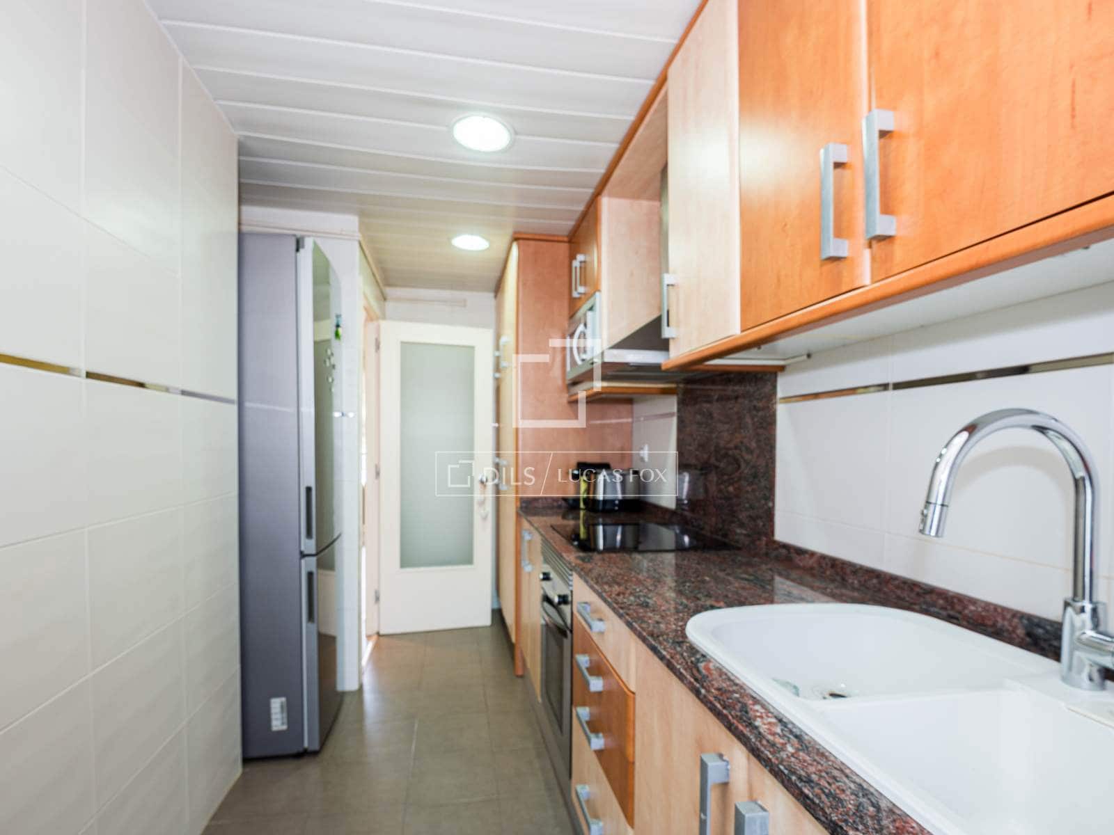 Apartamento de 3 habitaciones en Gavà en venta con piscina garaje - 685.000 € (Ref: 9672427)