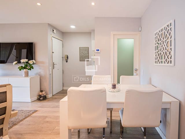 Apartamento de 3 habitaciones en Gavà en venta con piscina garaje - 685.000 € (Ref: 9672427)